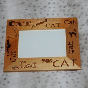 ***SALE*** - NEW MARKDOWN - Adorable Cat Wood Picture Frame